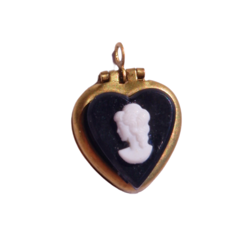 black heart locket